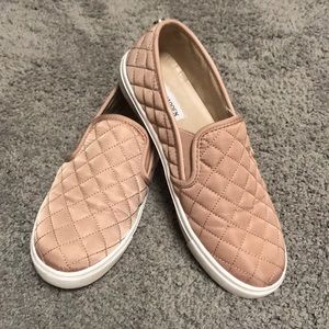 Steve Madden Ecentric Q in rose